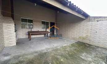 Imagem 1: Casa com 2 dormitórios em um amplo terreno