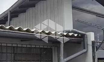 Imagem 2: Casa com 4 quartos/dormitórios no bairro Balneário, em Florianópolis - SC