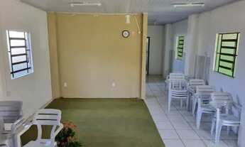 Imagem 7: Casa em Porto Alegre, no bairro Vila Nova, com 1 dormitório(s), e 1 banheiros, à