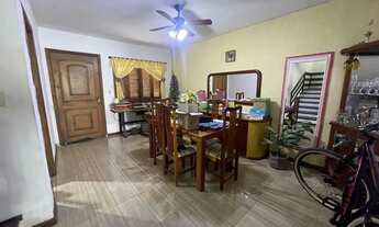 Imagem 2: *Casa Residencial à Venda em Porto Alegre, Rio Grande do Sul*