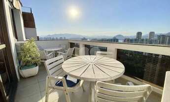 Imagem 5: Cobertura com piscina, terraço, 4 quartos, suíte com closet, 2 vagas e infra no condomínio