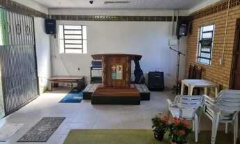 Imagem 6: Casa em Porto Alegre, no bairro Vila Nova, com 1 dormitório(s), e 1 banheiros, à