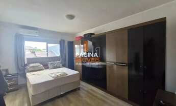 Imagem 5: Página 1 Imóveis anuncia para venda, Casa com 04 dormitórios, sendo 02 suítes, no Bairro I