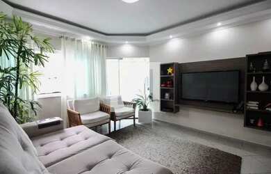 Imagem 3: Casa à Venda - Água Fria, 3 Quartos, 240 m2