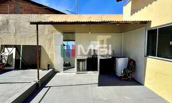 Imagem 7: Casa térrea sozinha no lote com 3 quartos