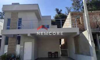 Imagem: Casa de condomínio em Rua Francisco Alves