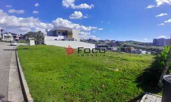 Imagem 2: Terreno Declive de 502m² a Venda no Condomínio Alphaville 1 / Urbanova / São José dos Camp