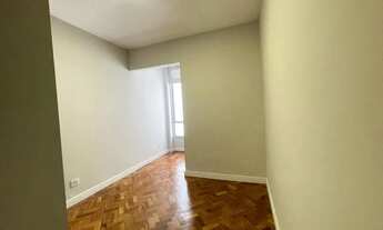 Imagem 4: Oportunidade no Leblon: Apartamento Charmoso de 78 m²