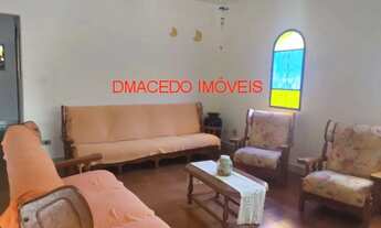 Imagem 2: Casa para venda em Praia Da Lagoinha de 283.00m² com 3 Quartos, 1 Suite e 5 Garagens