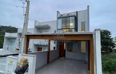 Imagem 2: Sobrado/Casa mobiliado com área de festa no bairro São Pedro