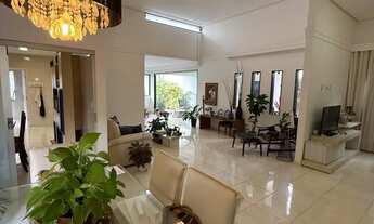 Imagem: Casa à venda em rua pública, MARIA FARINHA