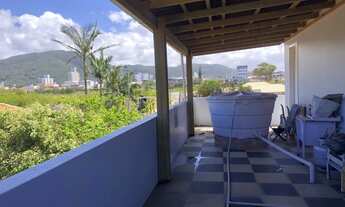 Imagem 2: Casa para Venda em Imbituba, Centro, 4 dormitórios, 2 banheiros, 1 vaga