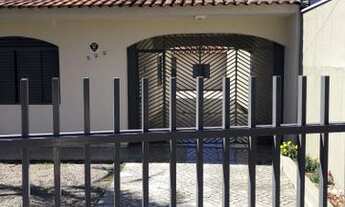 Imagem 3: Aluga-se Casa em Campo Mourao com 4 quartos