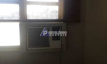 Imagem 5: Linda sala comercial, ampla e totalmente reformada , constituída de 30m² no Centro do RJ