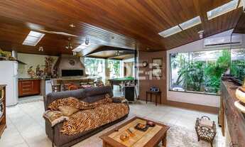 Imagem: PORTO ALEGRE - Casa Padrão - Ipanema