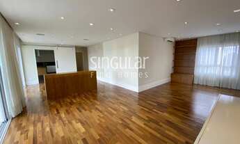 Imagem 6: Quer morar nesse espaçoso apê e com uma vista incrível em Alphaville/SP?