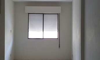 Imagem 1: Kitnet no centro para aluguel e venda tem 42m² quadrados com 1 quarto