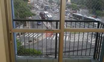 Imagem 4: Apartamento com 2 dormitórios, 1 banheiro e 1 vaga de garagem coberta para alugar, 82 m² p