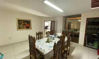 Imagem 4: Casa com 4 dormitórios à venda, 220 m² por R$ 750.000,00 - Vicente Pinzon - Fortaleza/CE