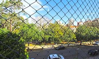 Imagem 2: Apartamento para venda possui 48 metros quadrados com 2 quartos em Petrópolis - Porto Aleg