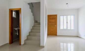 Imagem 3: Sobrado com 3 dormitórios sendo 1 suíte à venda, 132 m² por R$ 495.000 - Cajuru - Curitiba