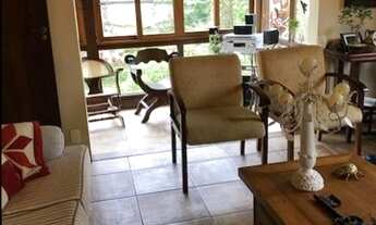 Imagem 2: Excelente Casa no Melhor Condomínio do Comary