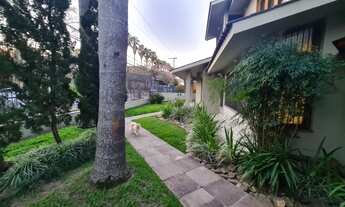 Imagem 3: Casa para venda com 300 metros quadrados com 4 quartos