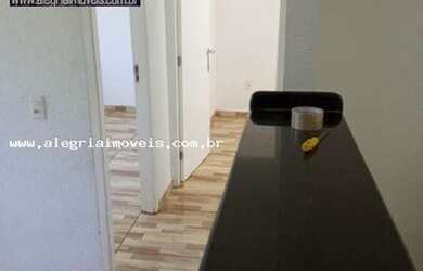 Imagem 7: Apartamento para Venda em Lauro de Freitas, CAJI, 2 dormitórios, 1 banheiro, 1 vaga