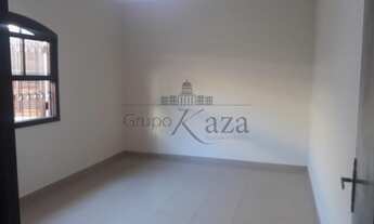 Imagem 3: Casa - Bosque dos Eucaliptos - 4 Dormitórios - 250m²