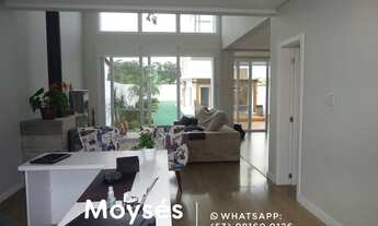 Imagem 3: Sofisticado sobrado à venda no Arroio Pelotas