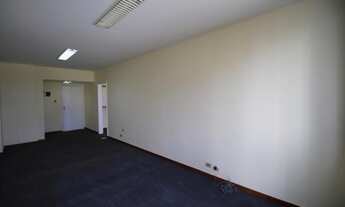 Imagem 2: Comercial/Industrial de 68 metros quadrados no bairro Centro