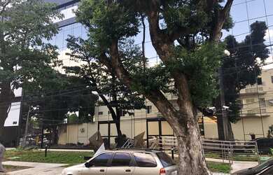 Imagem 3: Salas Comercial p aluguel possui de 30 a 41 m2,garagens, ao lado do Hospital Oswaldo Cruz