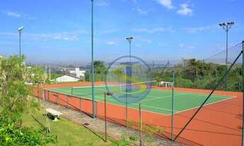 Imagem 7: Terreno em aclive, com topografia excelente e uma vista privilegiada, localizado no Condom