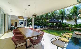 Imagem 2: Lazer e conforto a um pulo na piscina de distância