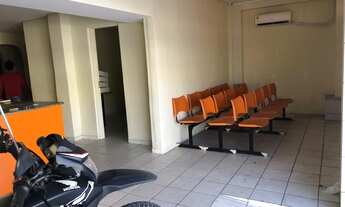 Imagem 7: Casa comercial p aluguel ,146 m2 com 6 quartos, 4 wcs, na Av beberibe ,defronte estádio d