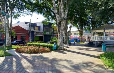 Imagem 5: Área Comercial no Centro de Guararema