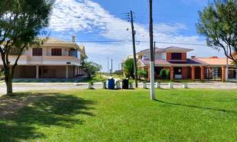 Imagem 2: Duplex à 01 quadra do mar, mobiliado com 03 dormitórios à venda Centro - Xangri-Lá/RS