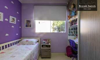 Imagem 7: C-SO0776- Xaxim-Lindo Triplex com 3 Quartos(1Suíte) 4 Banheiros,2 Vagas