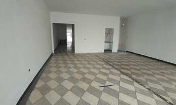 Imagem 4: Salão com 200 m² excelente para academias