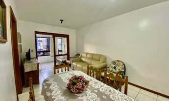 Imagem 2: No coração de Capão! No centro, junto a praça e mar