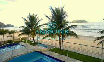 Imagem 5: Casa pé na areia com arquitetura exclusiva, 6 suítes, disponível para venda ou locação em