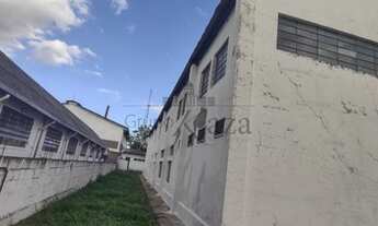 Imagem 4: Galpão/Depósito/Armazém para aluguel possui 750 metros quadrados