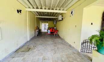 Imagem 4: Casa para venda tem 450 metros quadrados com 6 quartos em Dom Pedro I - Manaus - AM