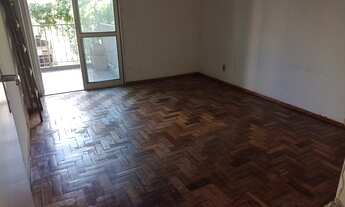 Imagem 6: Amplo apto na Lagoa, de frente, com varanda, sala, quarto, com dependência reversível