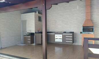 Imagem 2: Casa para venda tem 145 metros quadrados com 3 quartos em Novo Igarapé - Igarapé - MG