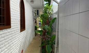 Imagem 5: Casa Lagoa Nova a 30m do Inst. Radiologia 235m2 área Const. e 395m2 terreno, 4 Qt (2s