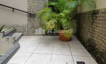 Imagem 12: Apartamento para venda tem 115 metros quadrados com 2 quartos em Laranjeiras - Rio de Jane