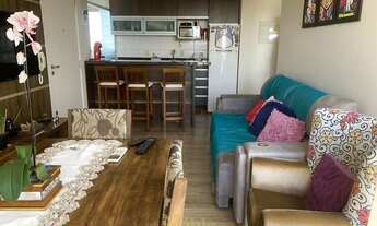 Imagem 2: Apartamento 02 suítes - mobiliado - Amplo living / Excelente localização