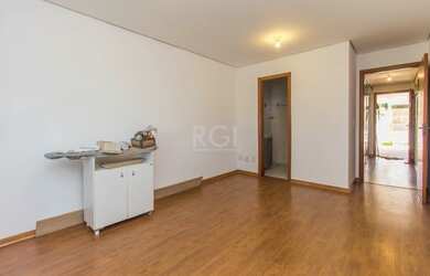 Imagem 4: Porto Alegre - Casa Padrão - Jardim São Pedro