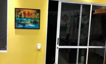Imagem 4: Casa Térrea à Venda com 2 quartos, 2 banheiros e 2 vagas por R$ 390.000